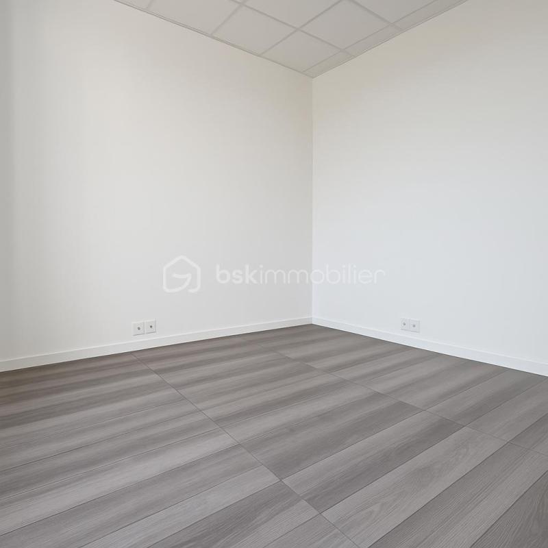 Bureau - 15 m² - 1 pièce