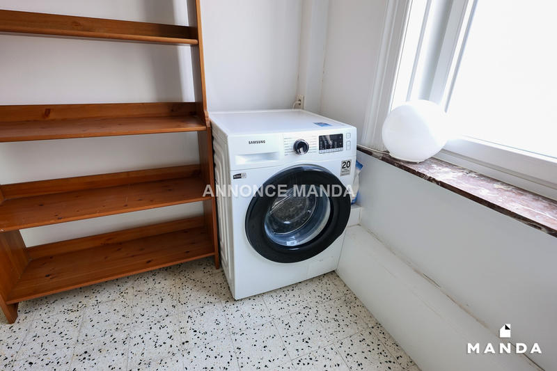 Appartement - 75 m² - 2 pièces