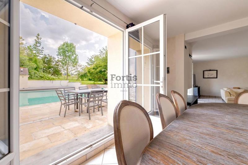 Corps de ferme - 414 m² - 14 pièces