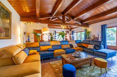 Maison - 193 m² - 6 pièces