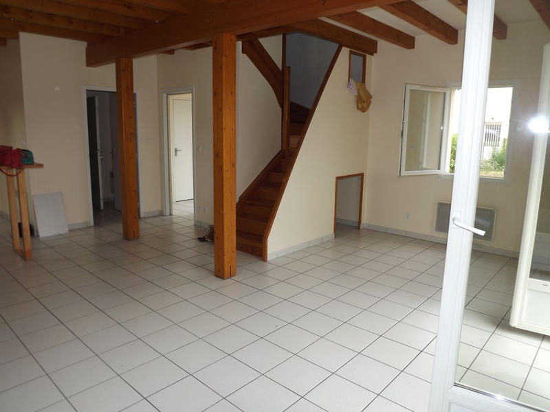 Maison - 85 m² - 4 pièces