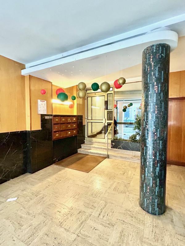 Appartement ancien - 85 m² - 3 pièces