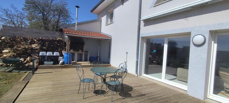 Maison - 163 m² - 6 pièces