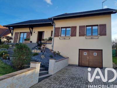 Maison - 180 m² - 7 pièces