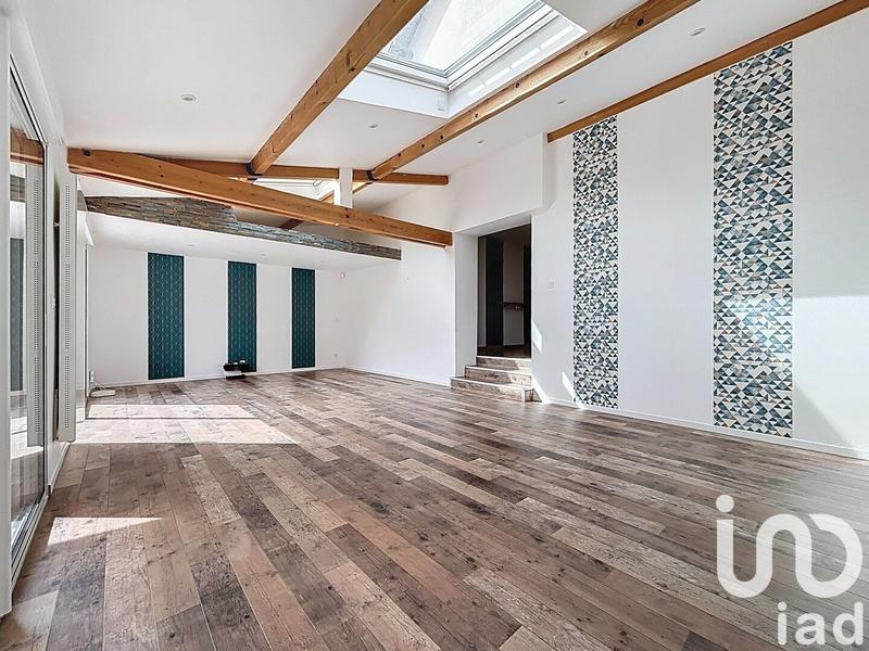 Maison - 142 m² - 6 pièces