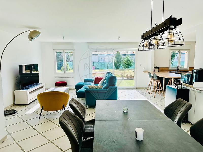 Maison - 105 m² - 4 pièces