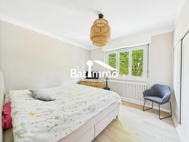 Maison - 121 m² - 5 pièces