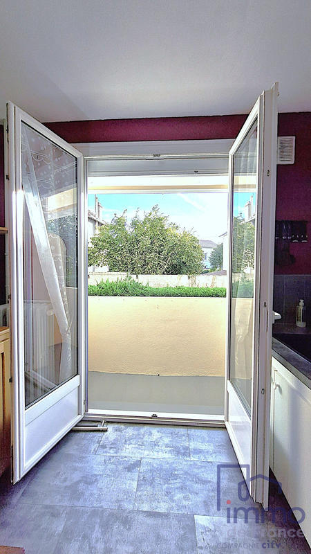 Appartement - 57 m² - 3 pièces