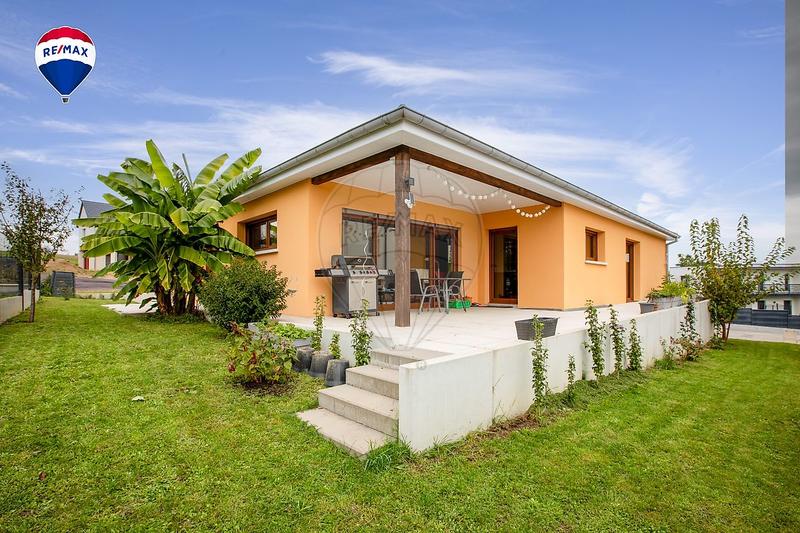 Maison - 228 m² - 6 pièces