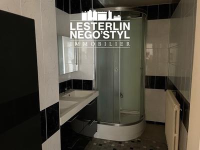 Appartement - 76 m² - 4 pièces