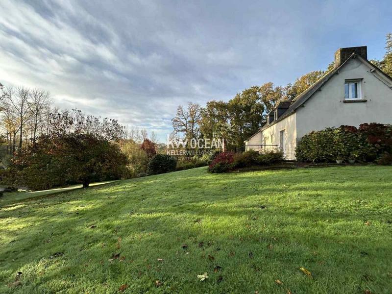 Maison - 138 m² - 7 pièces