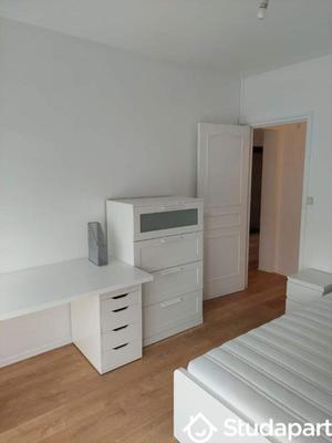 Chambre - 62 m² - 1 pièce