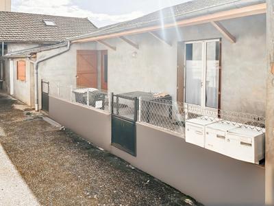 Immeuble - 274 m² - 14 pièces