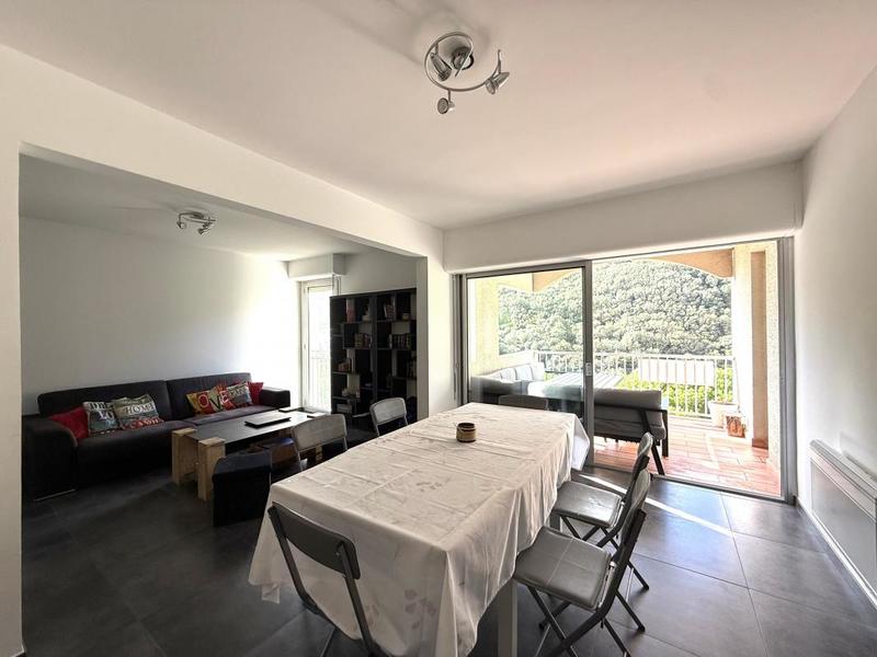 Appartement - 110 m² - 4 pièces