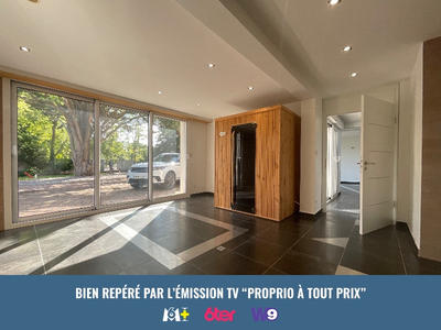 Maison - 486 m² - 11 pièces