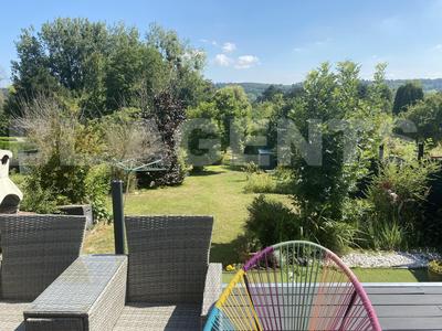 Maison - 92 m² - 5 pièces