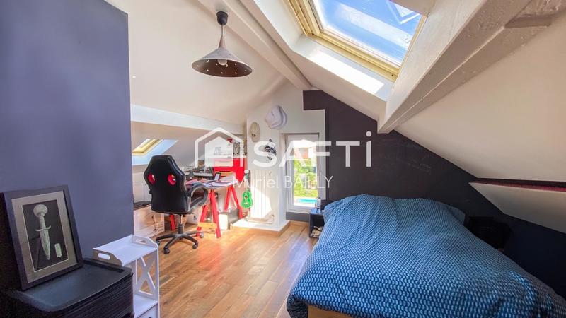 Maison - 95 m² - 4 pièces