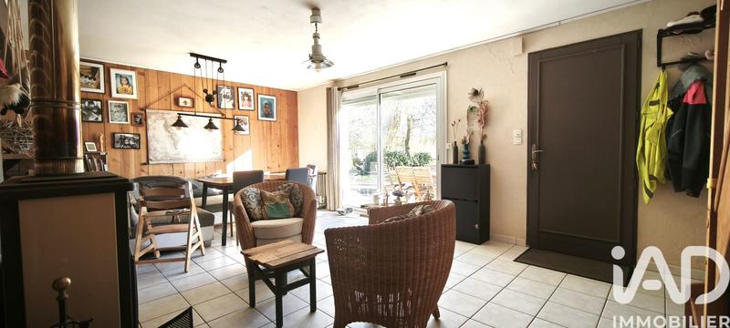 Maison - 98 m² - 5 pièces