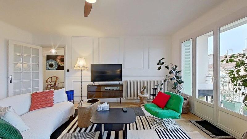 Appartement - 100 m² - 4 pièces