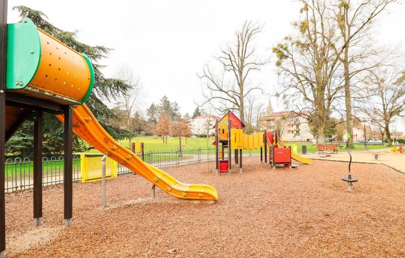 Appartement - 108 m² - 4 pièces