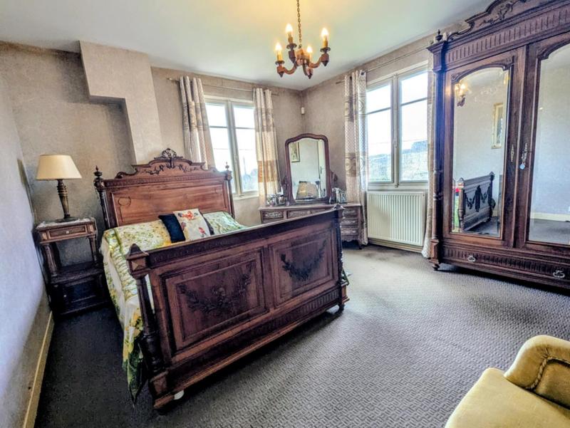 Maison ancienne - 115 m² - 4 pièces