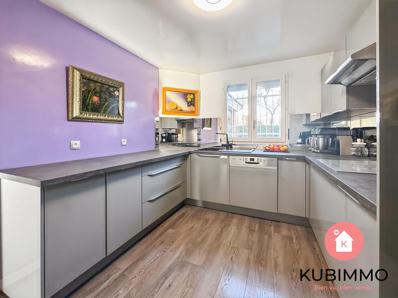 Maison - 120 m² - 5 pièces