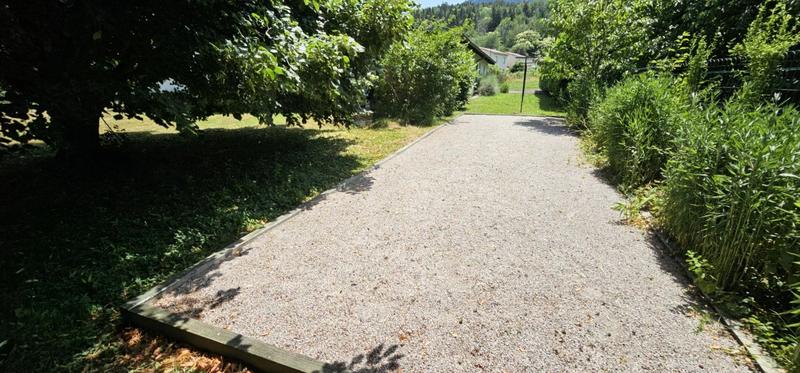 Maison - 212 m² - 9 pièces