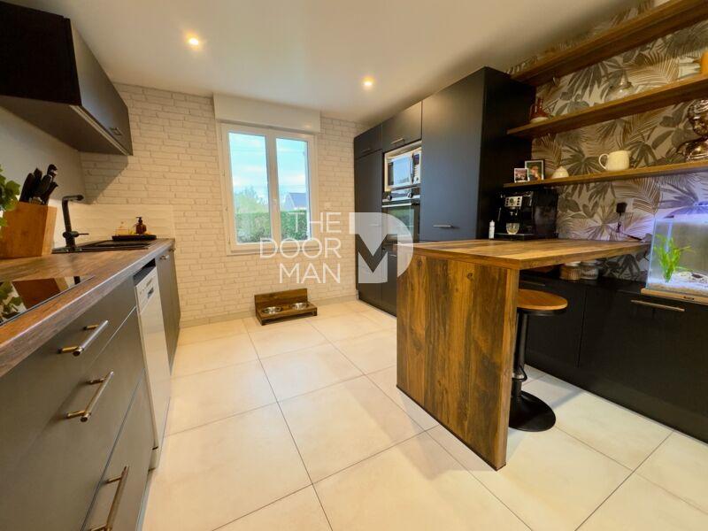 Maison - 110 m² - 5 pièces