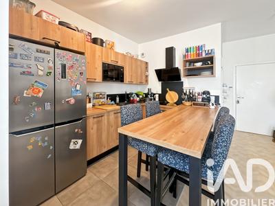 Appartement - 81 m² - 4 pièces