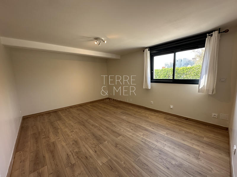 Maison - 179 m² - 7 pièces