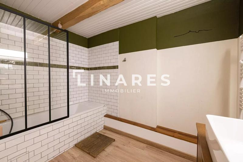 Appartement - 189 m² - 6 pièces