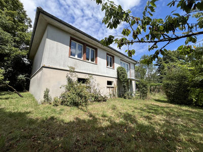 Maison - 85 m² - 4 pièces