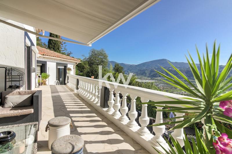 Maison - 147 m² - 6 pièces