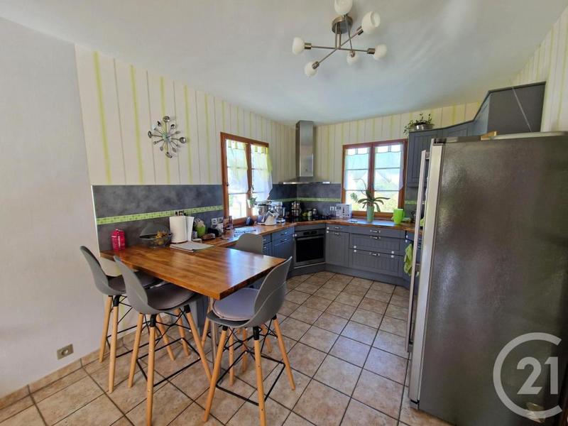 Maison - 153 m² - 6 pièces