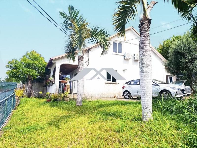 Maison - 88 m² - 4 pièces