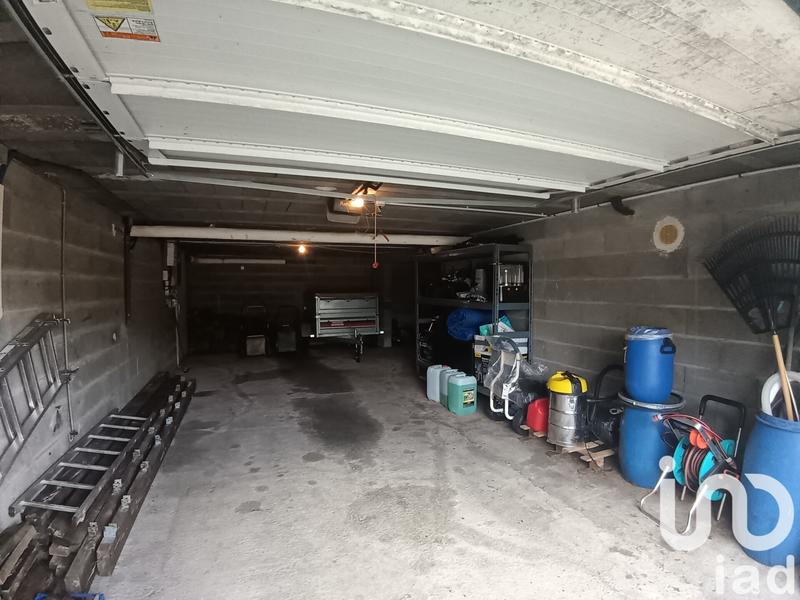 Maison - 213 m² - 9 pièces