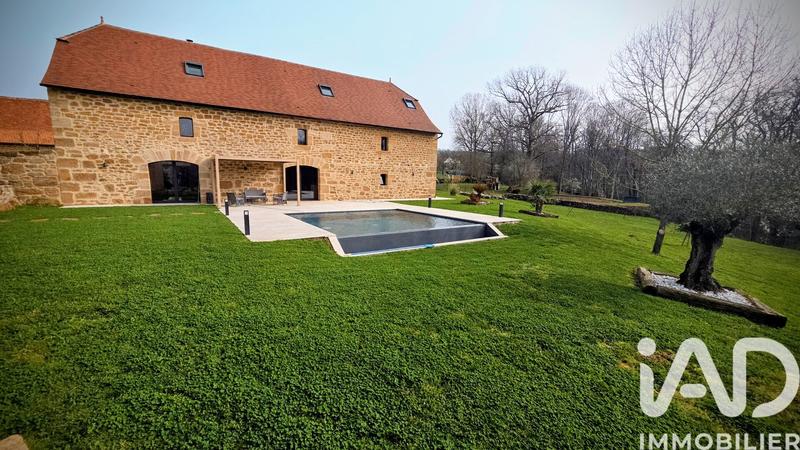 Maison de maîtres - 265 m² - 8 pièces