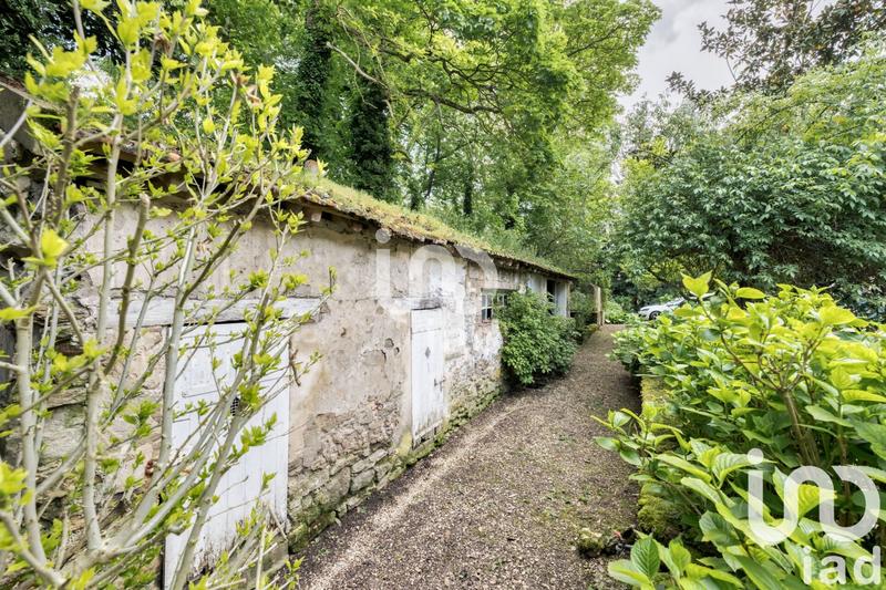 Maison - 283 m² - 8 pièces