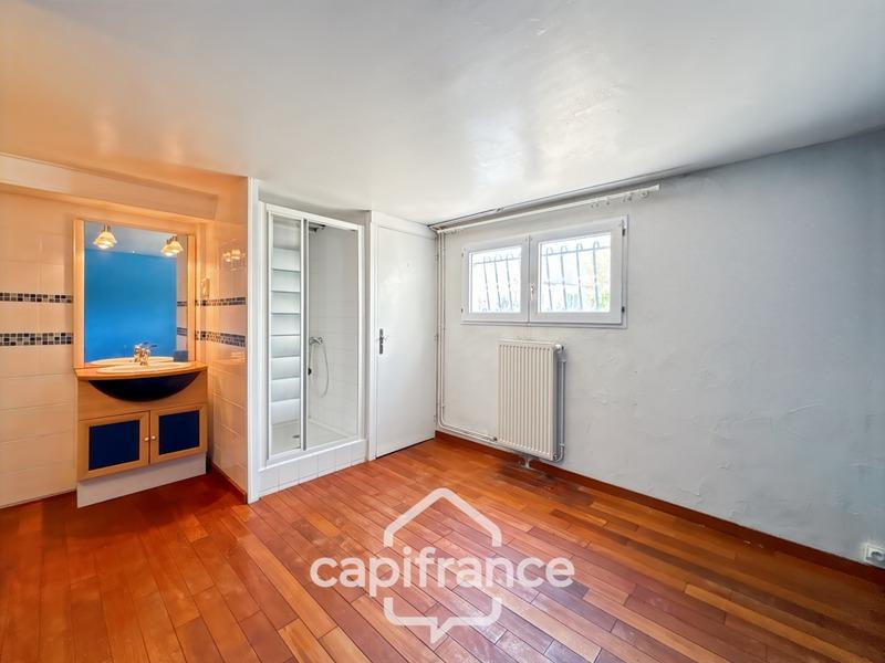Maison - 177 m² - 6 pièces