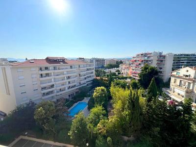 Appartement - 30 m² - 2 pièces