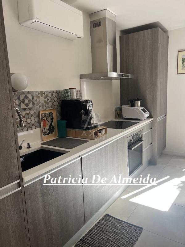 Maison jumelée - 92 m² - 4 pièces