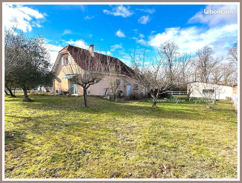 Maison - 161 m² - 5 pièces