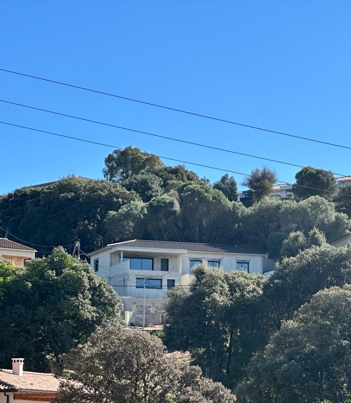 Villa - 182 m² - 5 pièces