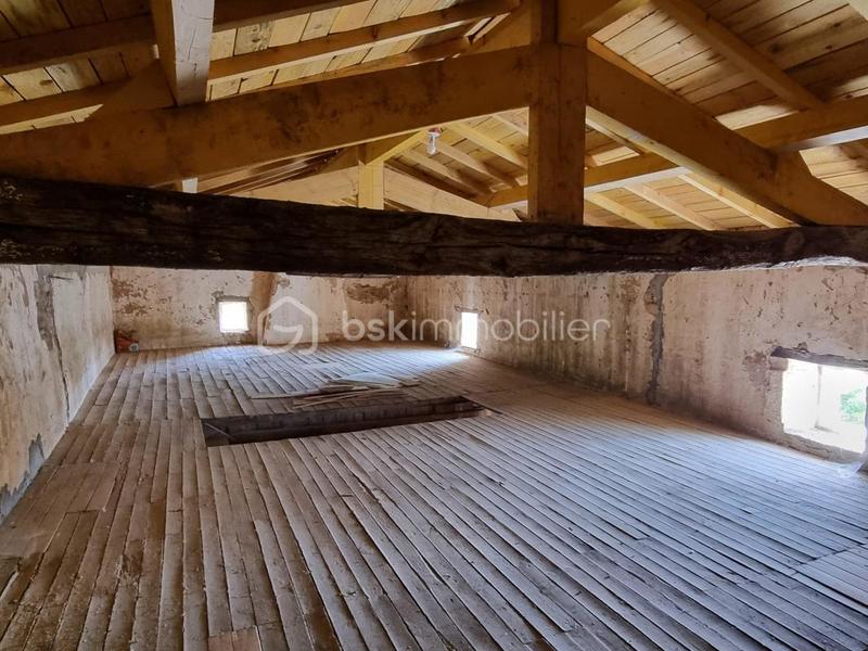 Maison en pierre - 110 m² - 4 pièces