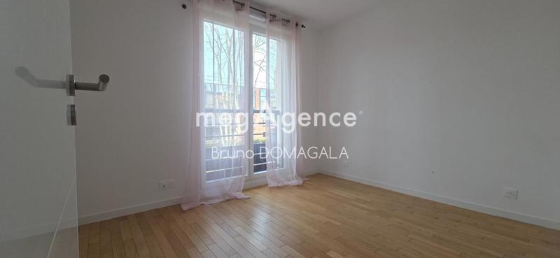 Appartement - 76 m² - 4 pièces