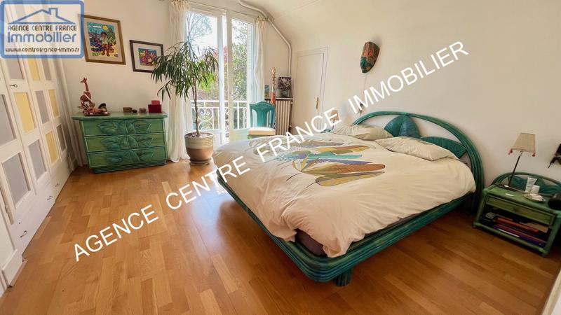 Maison - 138 m² - 5 pièces