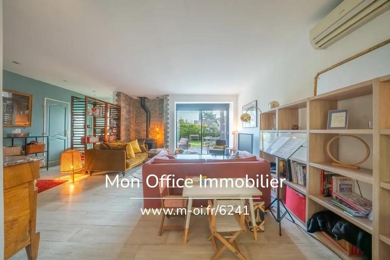 Maison - 105 m² - 4 pièces