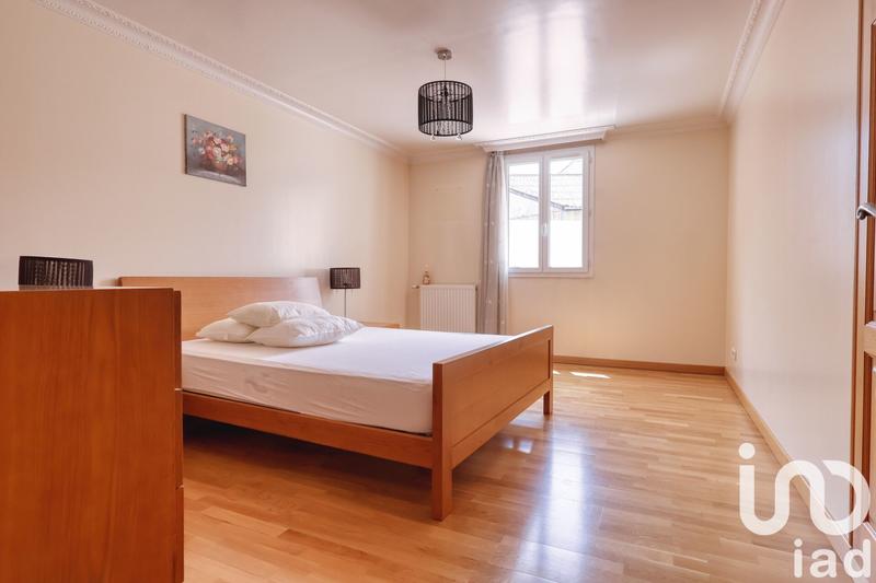 Maison - 178 m² - 6 pièces