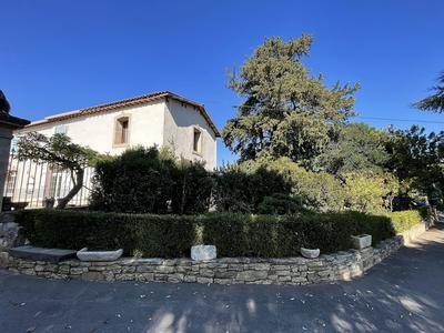 Bastide - 379 m² - 9 pièces
