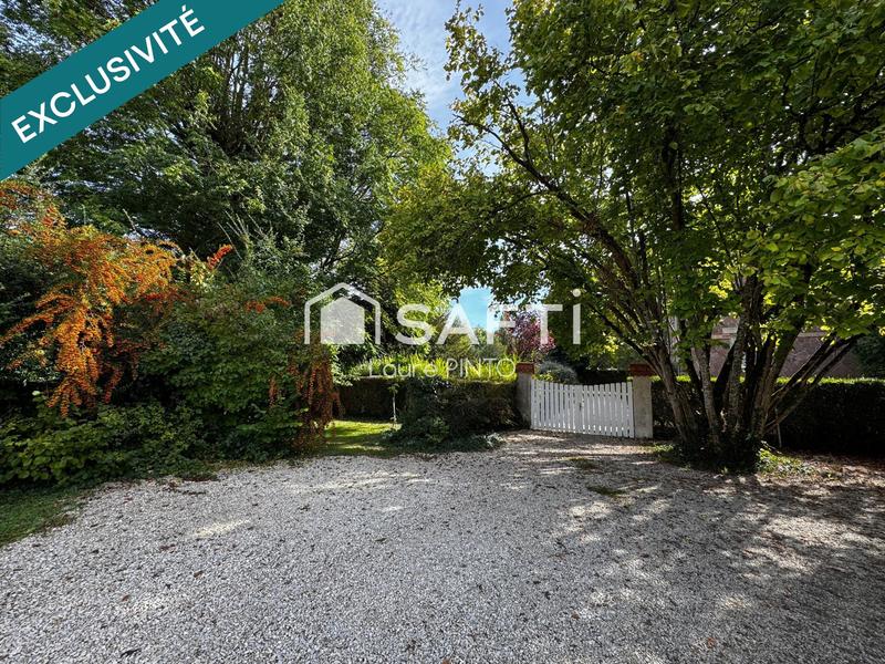 Maison de maîtres - 200 m² - 8 pièces